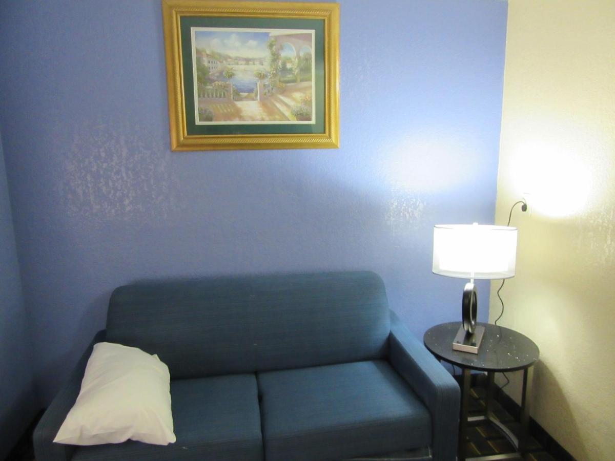 Quality Inn & Suites Near Six Flags East Atlanta Dış mekan fotoğraf