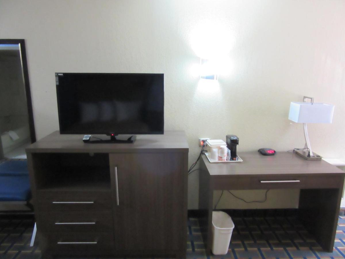 Quality Inn & Suites Near Six Flags East Atlanta Dış mekan fotoğraf